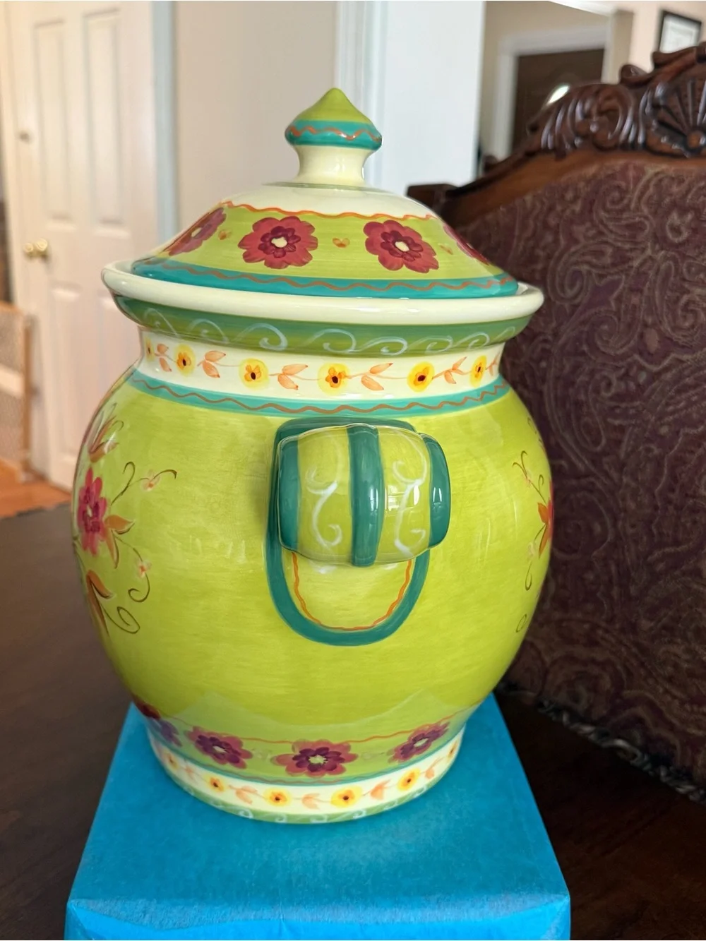 Pier 1 Hand-Painted Ceramic Cookie Jar Canister Lime Green Floral Lid w/Seal 12”